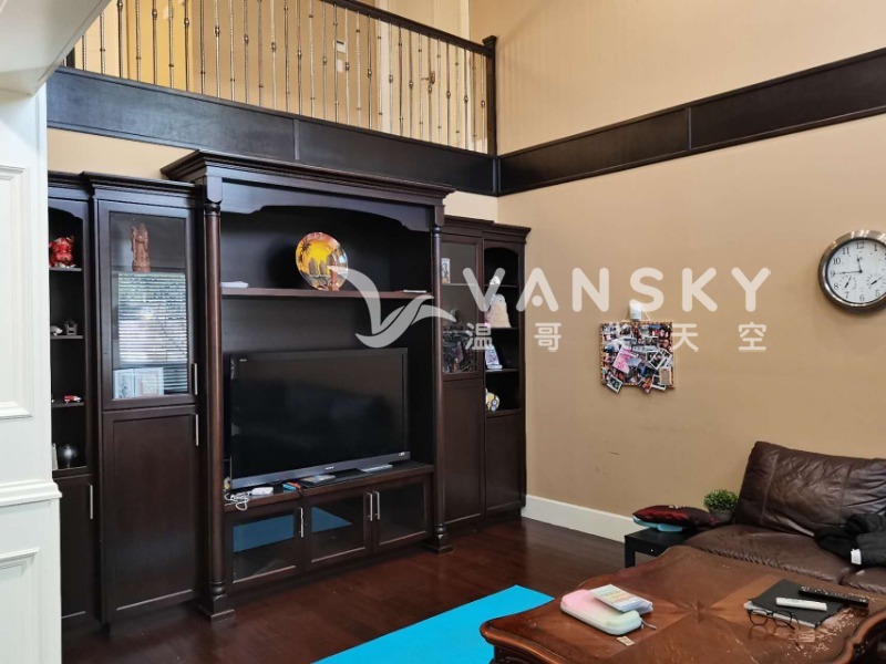 260321234113_6499 6.jpg